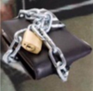 chained wallet